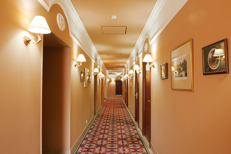 Ковровая дорожка в отеле